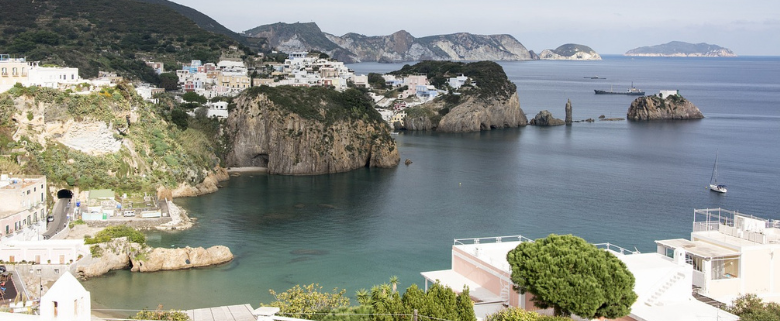 tour in barca isole pontine