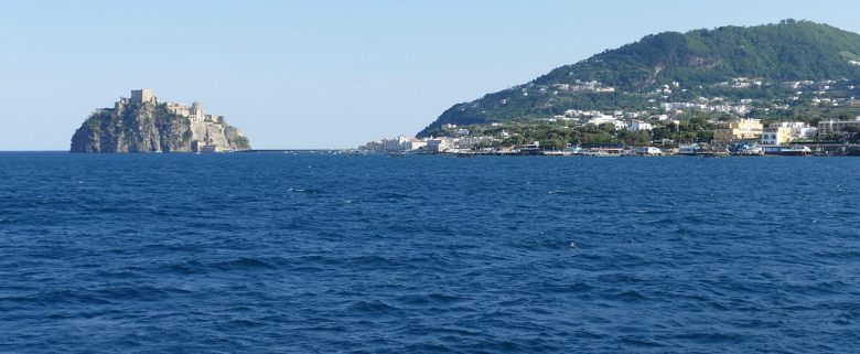 isole flegree in barca a vela